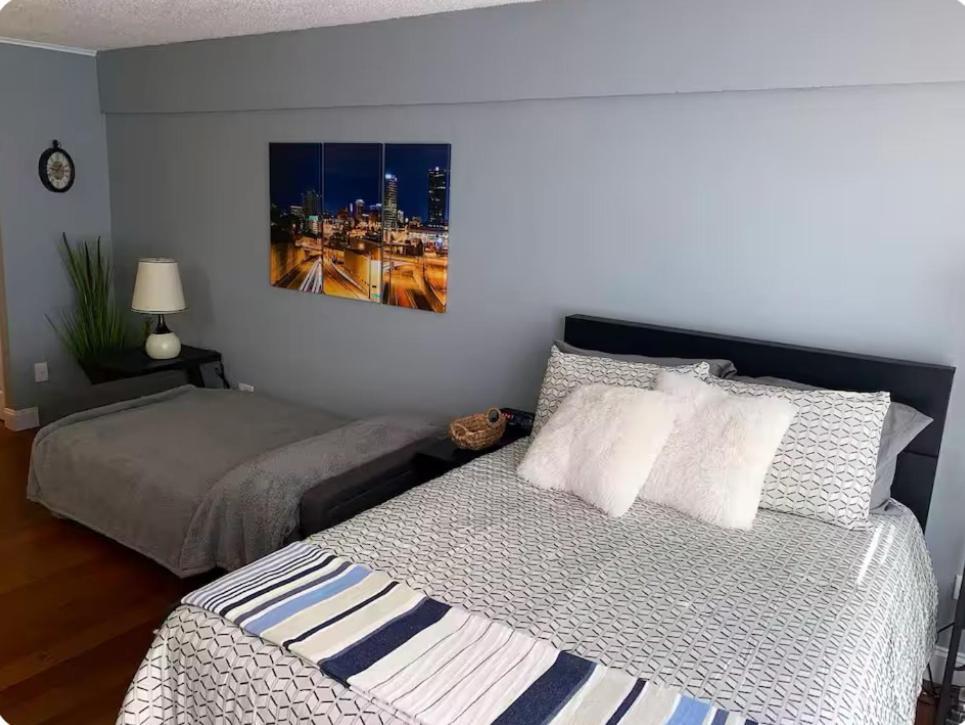 Condo Close To Stadium And Free Parking Knoxville Eksteriør bilde